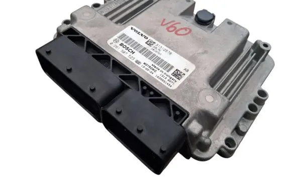 Volvo V60 Engine control unit/module 31312578 1039S51454 0261S07523