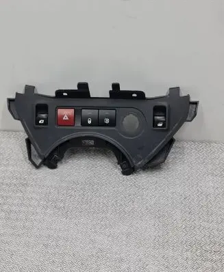 Citroen Berlingo A set of switches 9680931977 04157T06 63110656