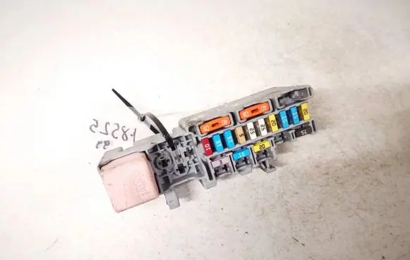 Fuse box set