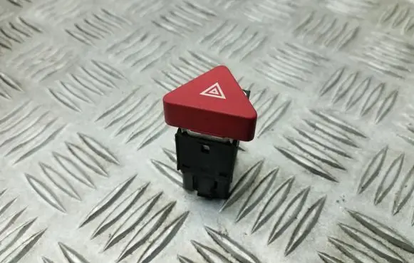 Volkswagen Tiguan Hazard light switch 5M0953509A