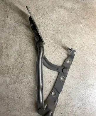 Volvo S40 Tailgate/trunk/boot hinge 30674553