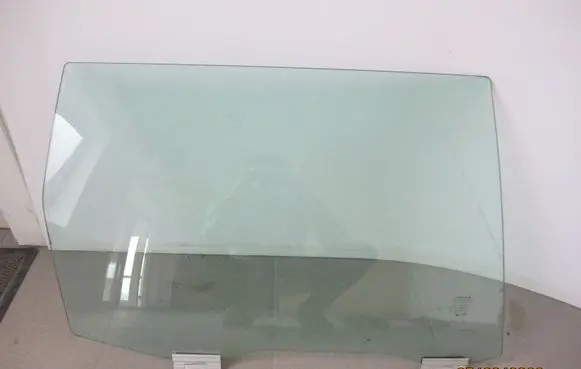 Volvo V70 Rear door window glass DOT57M1502AS2 43R00043 E000186