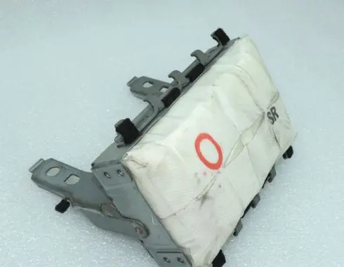 Toyota RAV 4 (XA30) Passenger airbag 7396042010