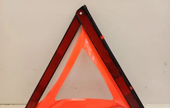 Audi S5 F5 Emergency warning sign 8K0860251C