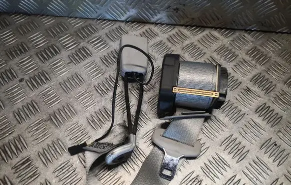 Mercedes-Benz S W220 Middle seatbelt (rear) A2208606985 2208606985