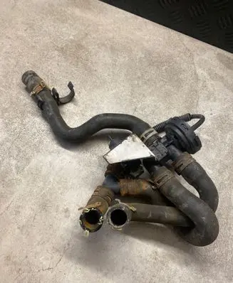 Saab 9-5 Coolant heater control valve 90566948 90566947