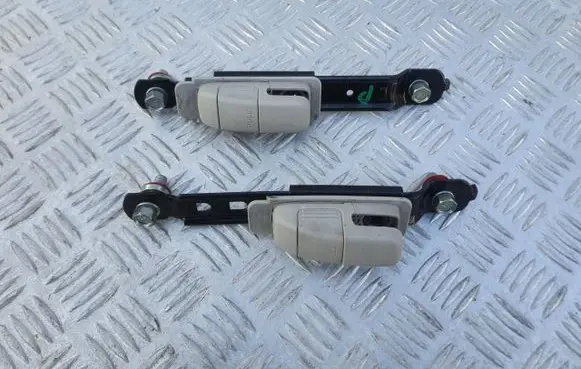 Nissan Pulsar Seat belt adjustment rail PU7620