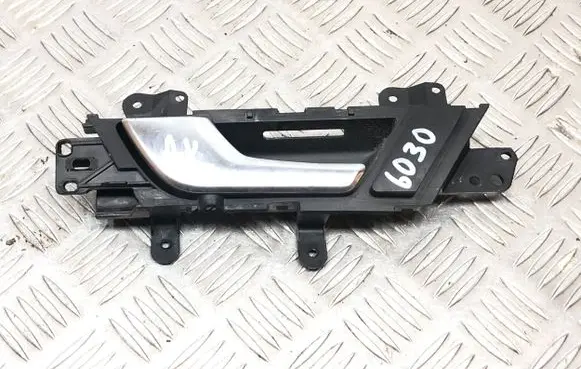 Rear door interior handle