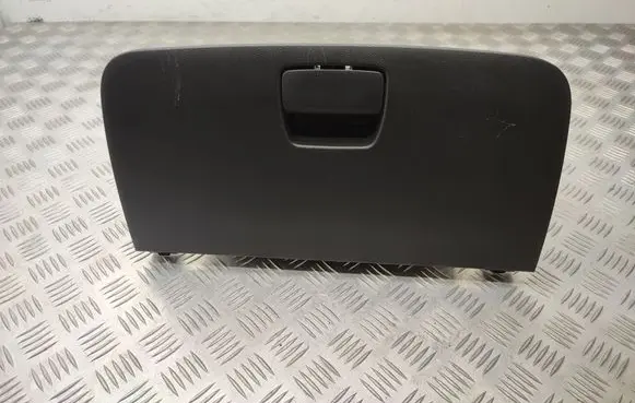 Opel Mokka X Glove box lid/cover AXB88015
