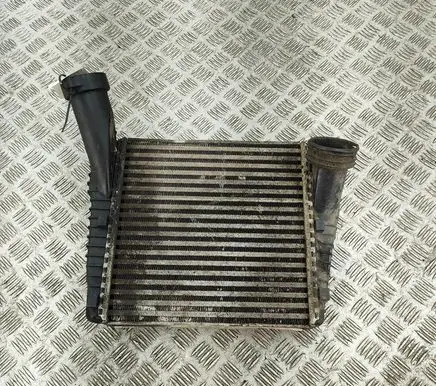 Porsche Cayenne (92A) Intercooler radiator 7L6145803D