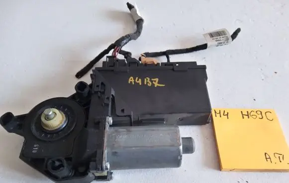 Audi A4 S4 B6 8E 8H Rear door window regulator motor 1212123
