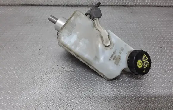 Ford Focus Master brake cylinder 03350891031
