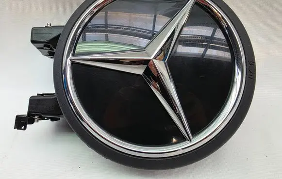 Mercedes-Benz Sprinter W907 W910 Manufacturer badge logo/emblem A910000000