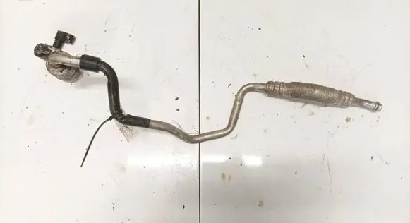 Volkswagen New Beetle Air conditioning (A/C) pipe/hose
