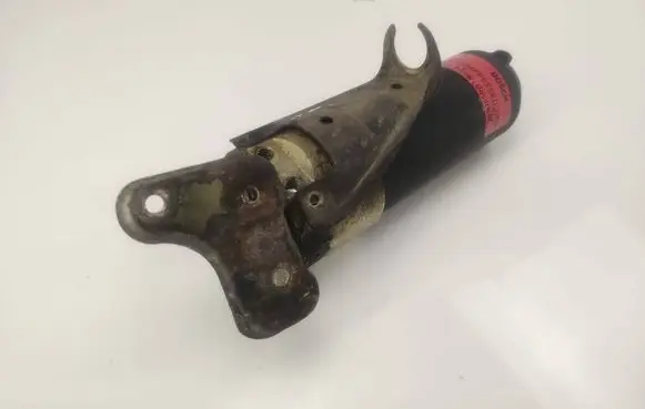 Mercedes-Benz S W126 Brake power pressure regulator 0265202053
