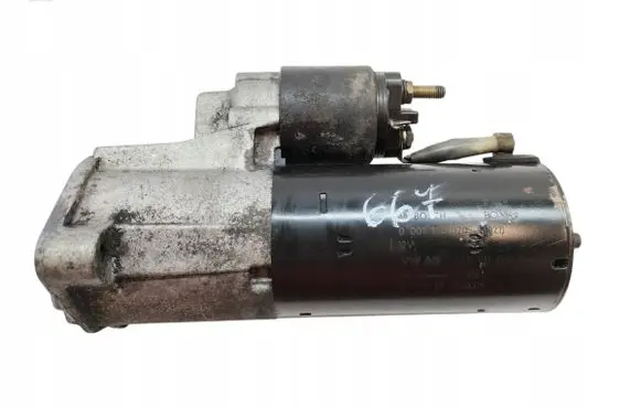 Volkswagen PASSAT B5.5 Starter motor 0001124020
