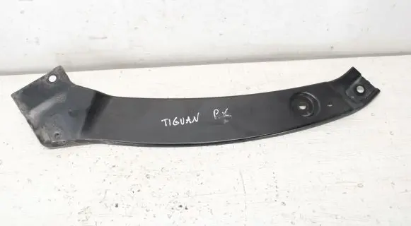Volkswagen Tiguan Radiator support slam panel bracket 5N0806929A