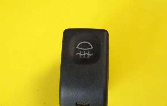 Fog light switch