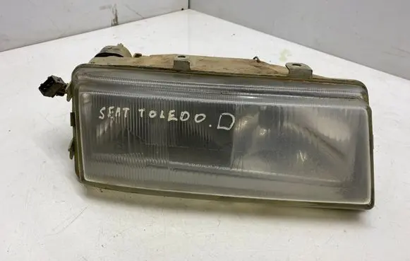 Seat Toledo I (1L) Headlight/headlamp
