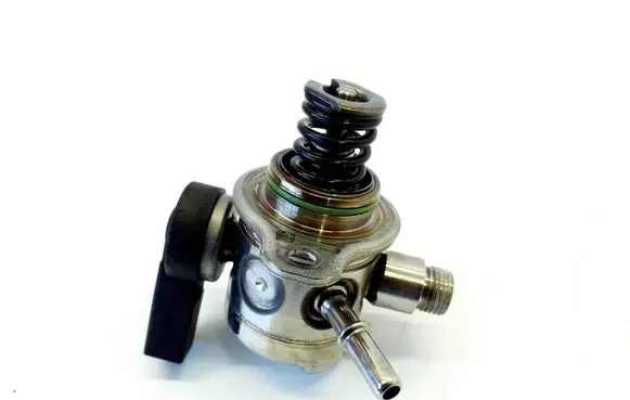 Skoda Scala Mechanical fuel pump 05E127027G