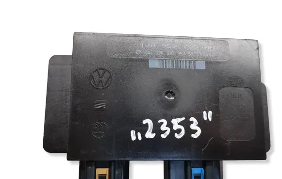 Volkswagen Bora Comfort/convenience module 1J0959799AH 5DK00795451 112300