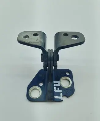 Ram 1500 Front door upper hinge 85574F