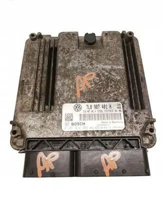 Volkswagen Touareg I Engine control unit/module 7L0907401H