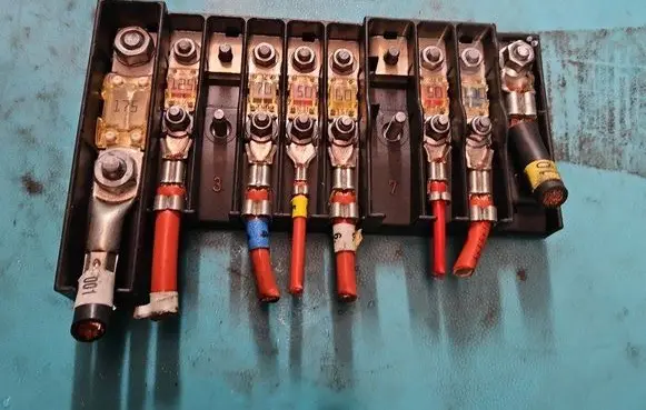 Volkswagen Transporter - Caravelle T5 Fuse box set 7H6970187FD IMPRK1392671