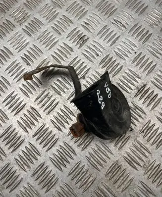 Volvo V50 Horn signal E30055306