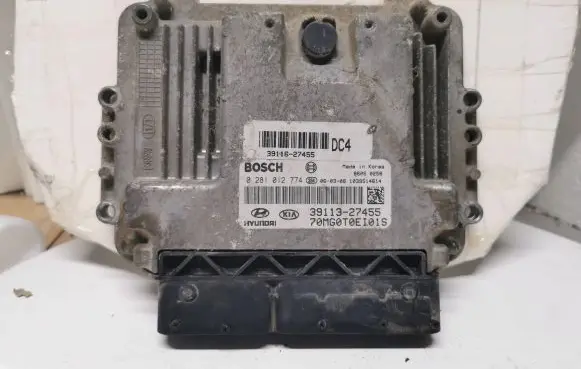 Hyundai Tucson JM Engine control unit/module 3911627455 3911327455 0281012774