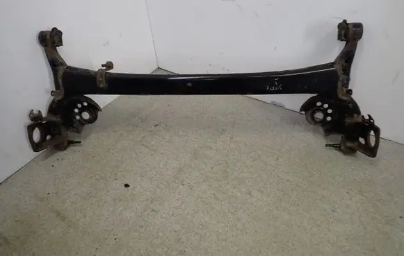 Toyota Yaris Rear beam 