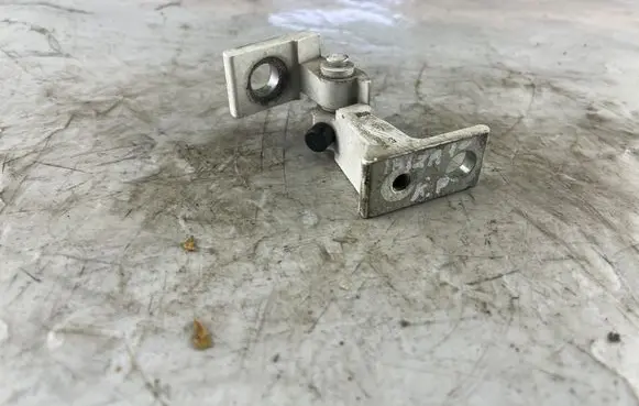 Seat Ibiza IV (6J,6P) Front door upper hinge