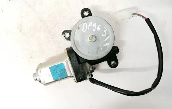 Volkswagen PASSAT B6 Seat adjustment motor 87449CG21A 1658402C