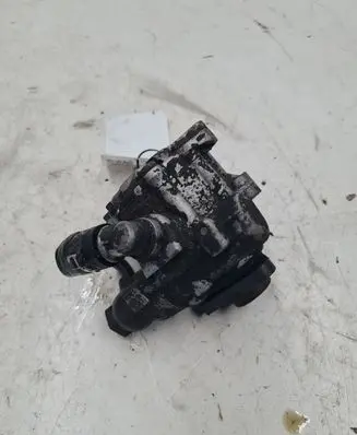Audi A4 S4 B5 8D Power steering pump 8D0145155Q