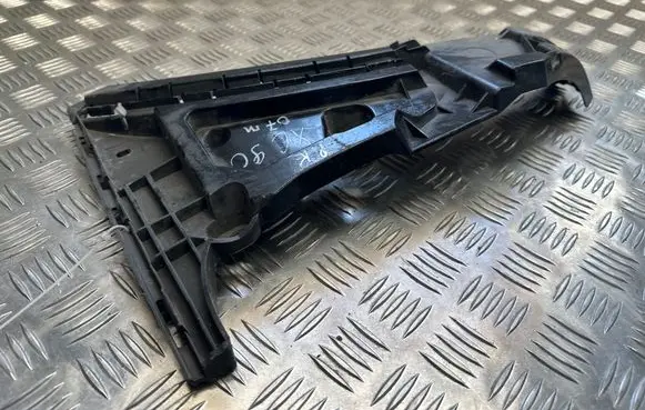 Volvo XC90 Front bumper mounting bracket 30698128 63DHA