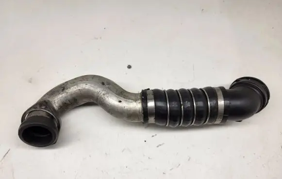 BMW 5 E60 E61 Intercooler hose/pipe 7808414 11884410