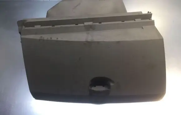 Renault Megane II Glove box 8200078820 8200179946 8200179947