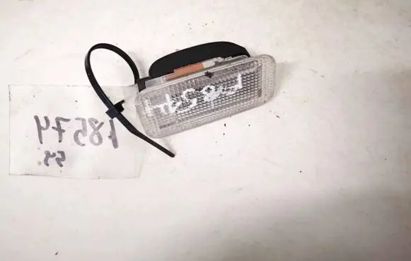 Toyota Avensis T270 Other interior light 8133005050 81330-05050