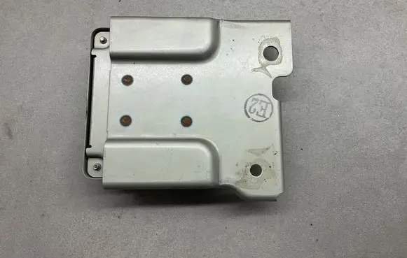 Nissan X-Trail T30 Torque split ecu control unit/module 41650EQ070 5818 A68000U06
