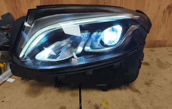 Mercedes-Benz GLC C253 Headlight/headlamp A2539065301 A2539065101 A2539069300