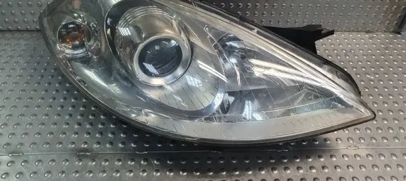 Mercedes-Benz A W169 Headlight/headlamp 1698200661