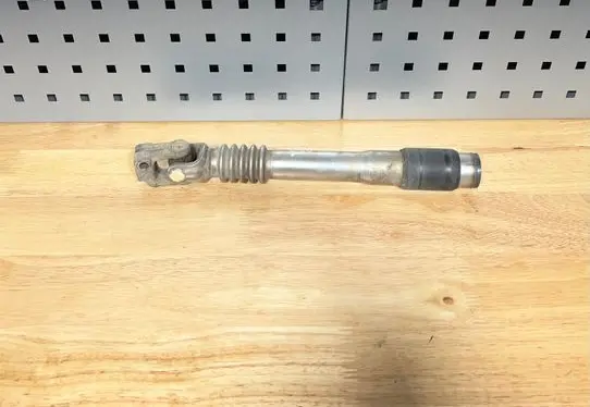 BMW 5 E60 E61 Steering column universal joint