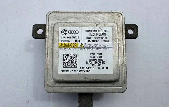 Audi A4 S4 B8 8K Headlight ballast module Xenon 8K0941597E