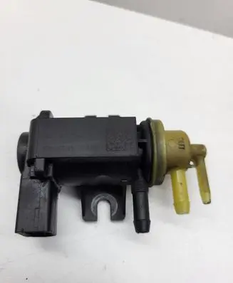 Volkswagen PASSAT B7 Turbo solenoid valve 1K0906627B