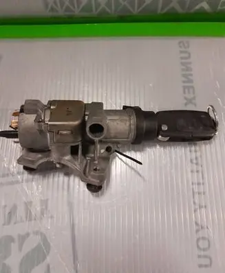 Volkswagen PASSAT B5.5 Ignition lock 4B0905851F