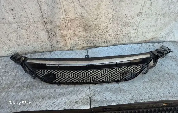 Mercedes-Benz E W213 Front bumper lower grill A2138852500