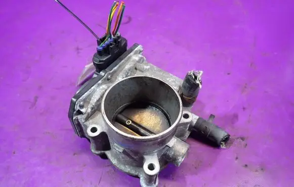 Jaguar X-Type Throttle body valve 