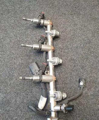 Chevrolet Camaro Fuel injection system set 12692915 A183210233 JSD9F1
