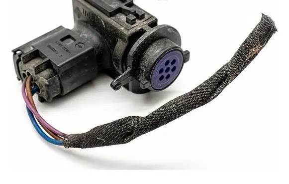 Volkswagen PASSAT B7 Interior temperature sensor 1K0907659