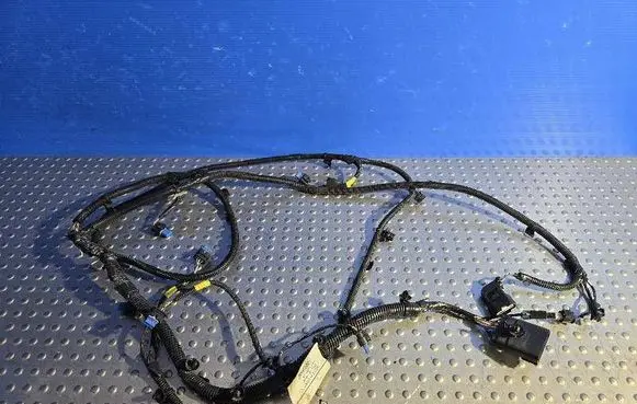 Volvo XC90 Parking sensor (PDC) wiring loom 32374243
